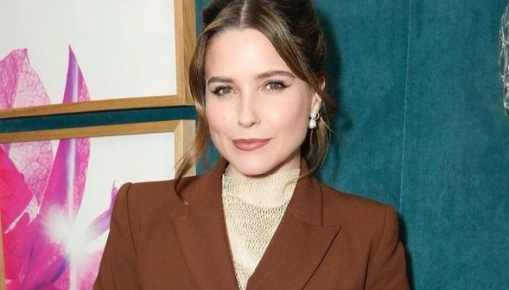 Sophia Bush